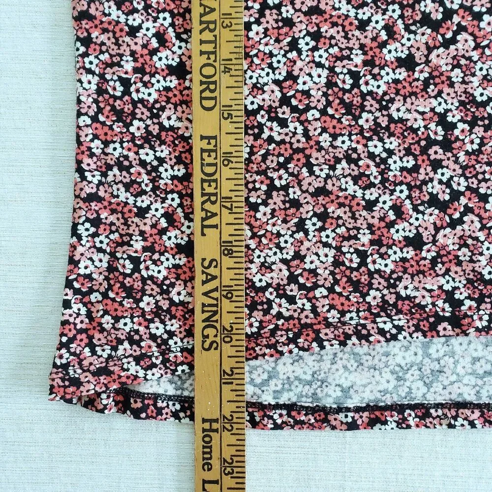 Michael Kors Top Women M Red Pink Ditsy Floral Tie Waist Tee Kawaii Cottagecore